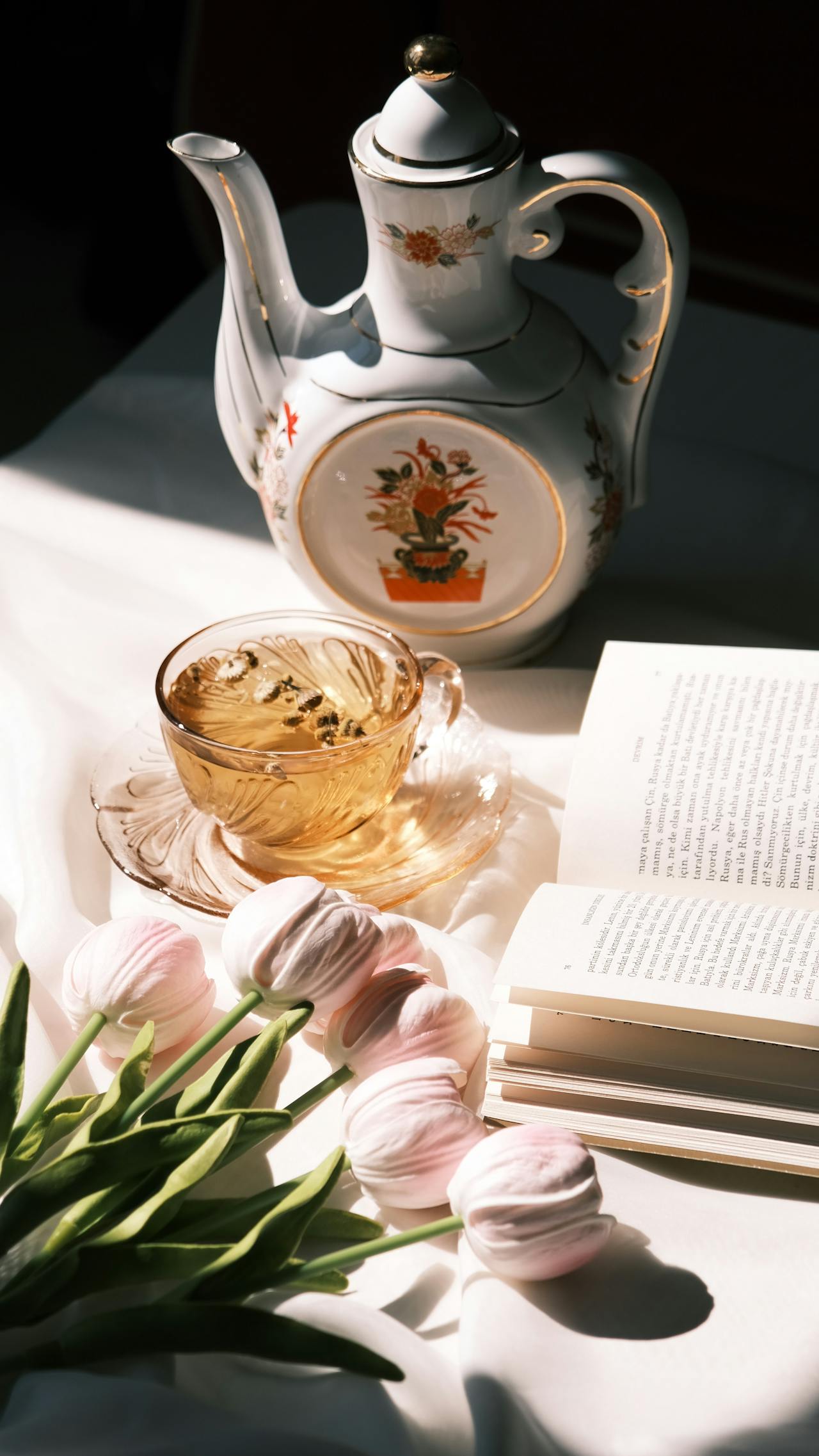 Frühlingshafte Deko-Ideen für dein Zuhause: Frische Farben & kreative Inspirationen