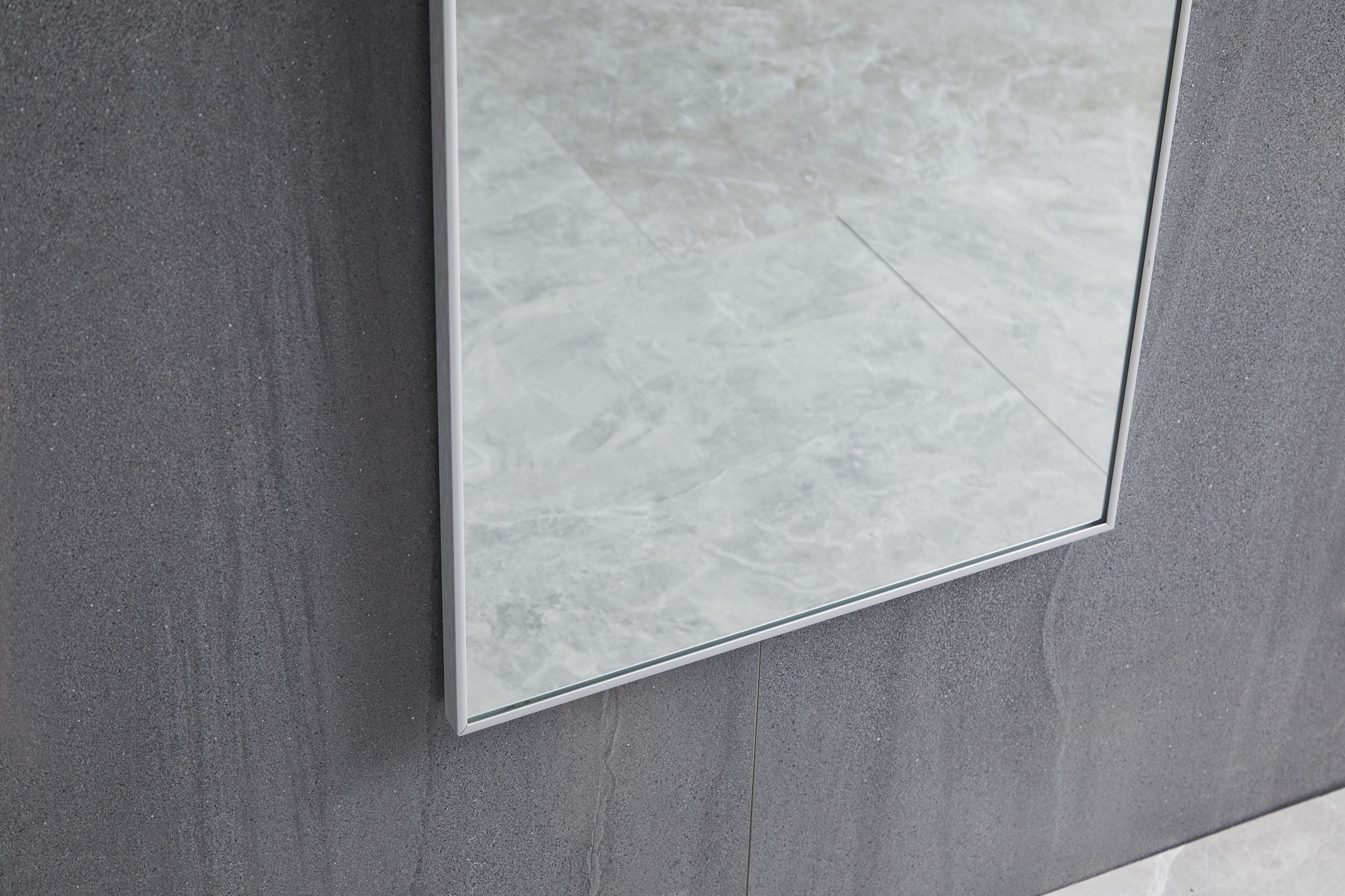 Wandspiegel Kalliope